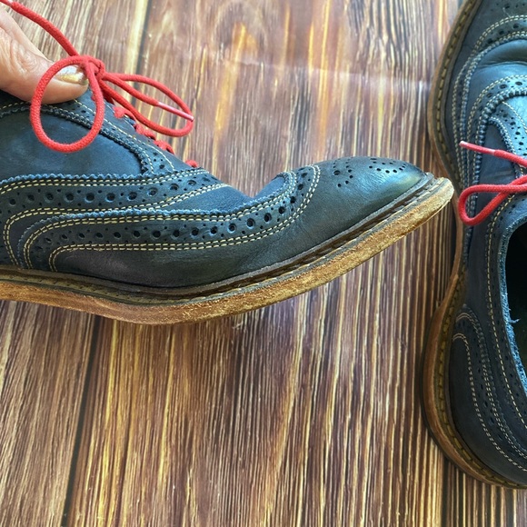 Allen Edmonds Blue Leather Shoes - Picture 5 of 11